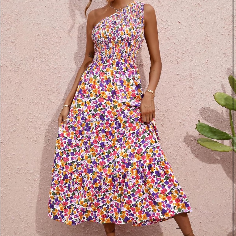 Floral One Shoulder Sundress - Picture 5 of 14